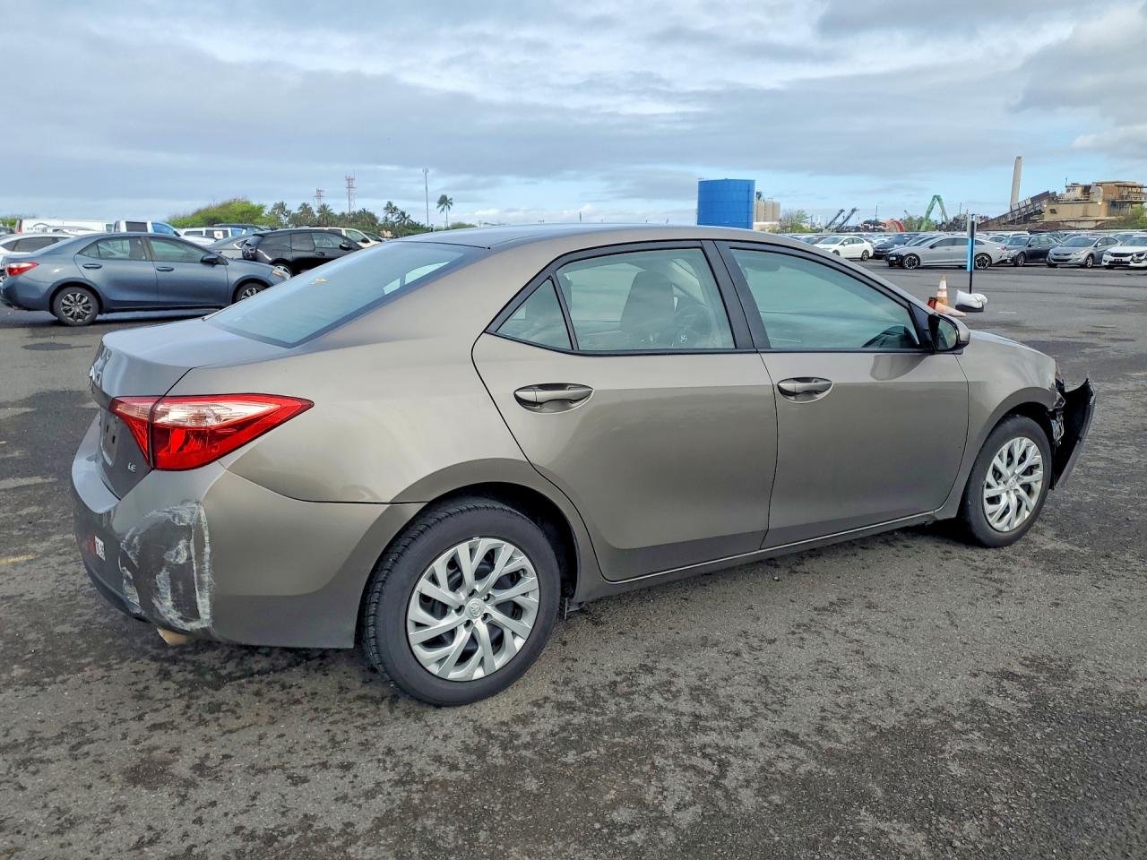 2019 TOYOTA COROLLA L photo 3