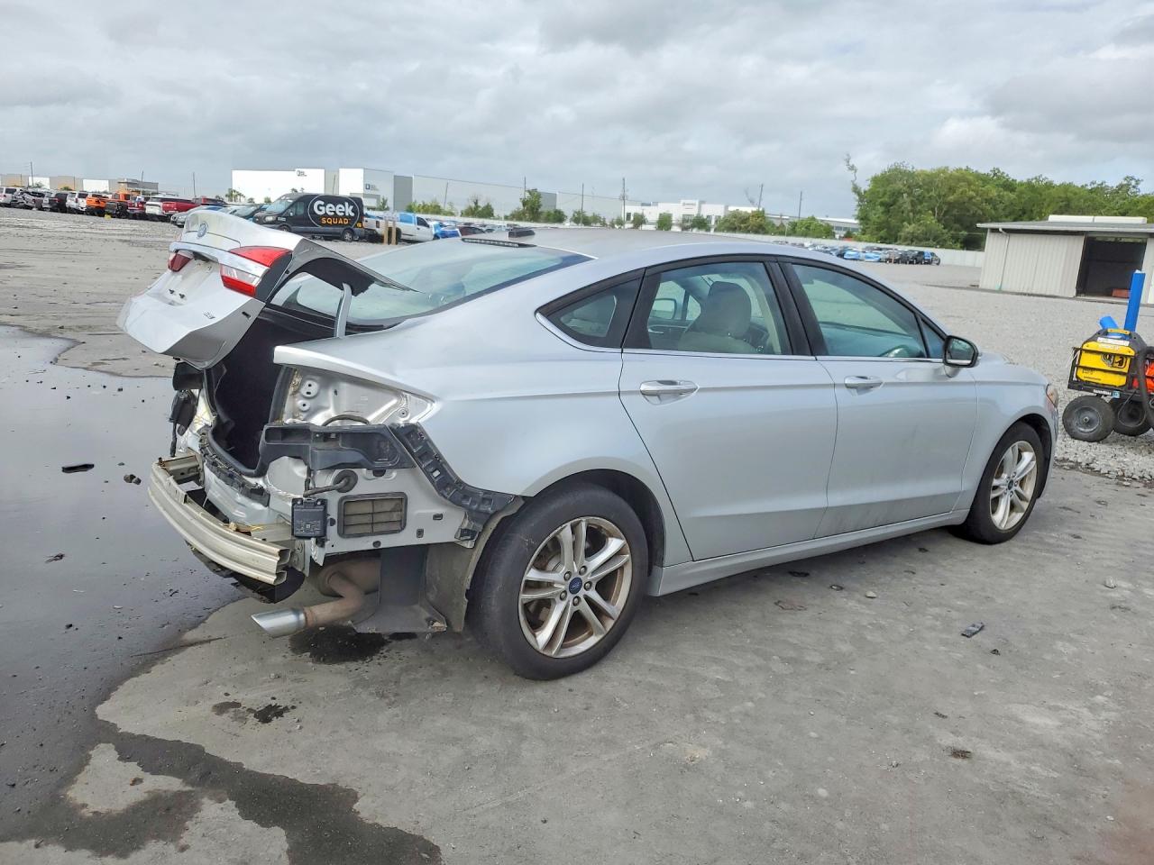 2018 FORD FUSION SE photo 5