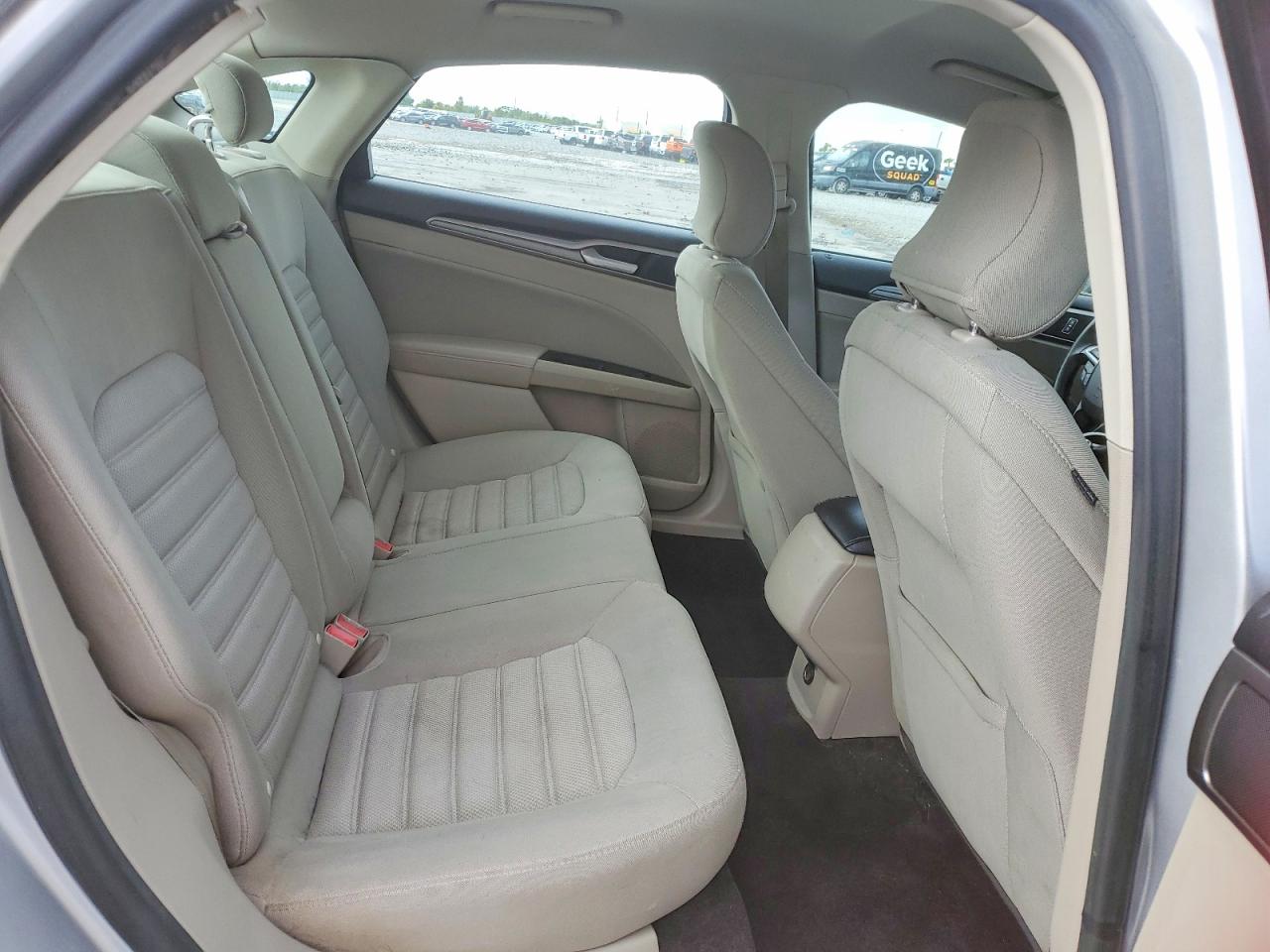 2018 FORD FUSION SE photo 19