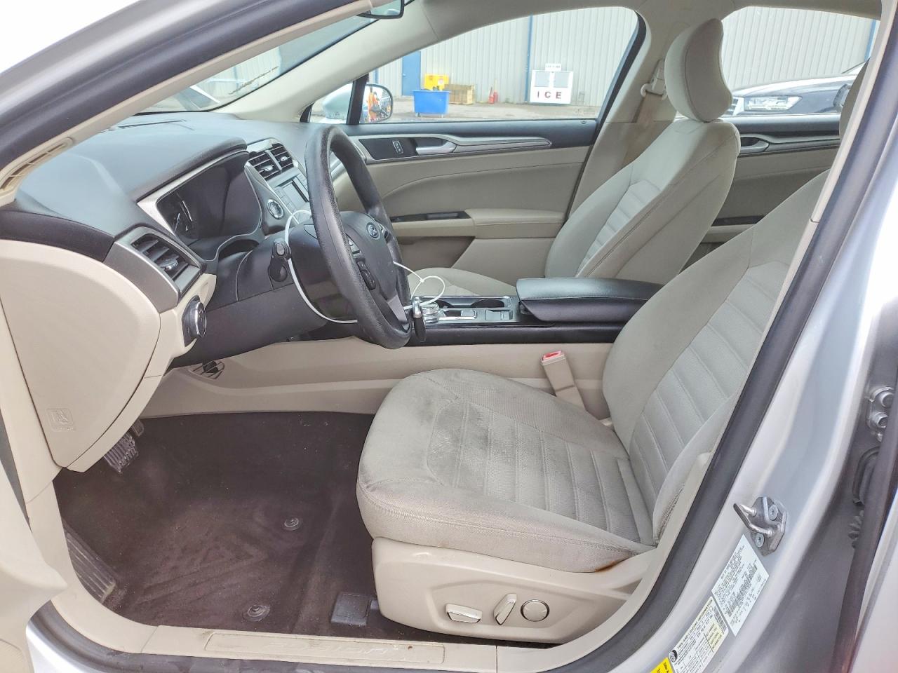 2018 FORD FUSION SE photo 13