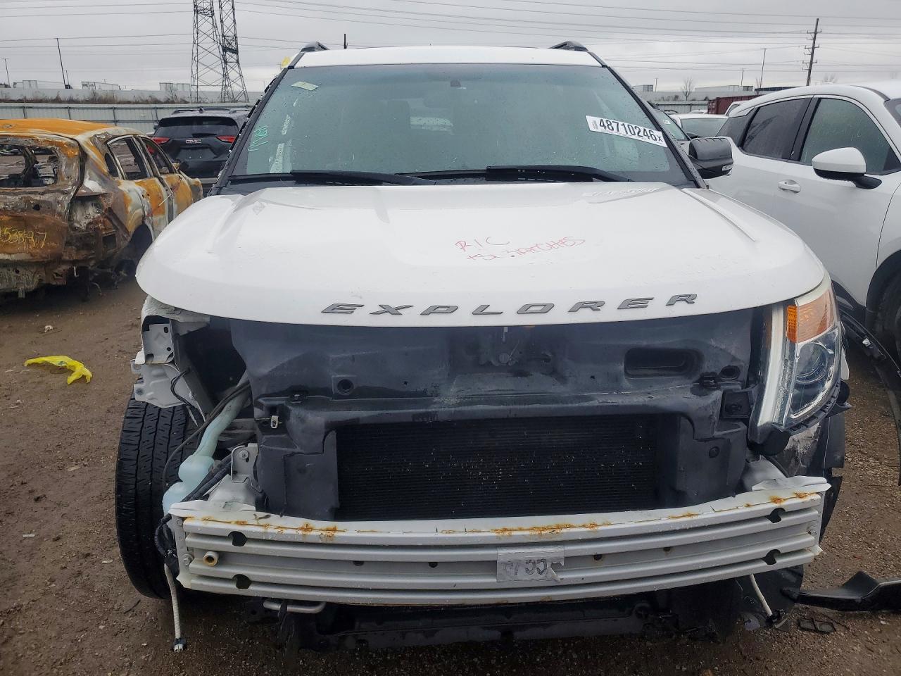 2015 FORD EXPLORER XLT photo 5