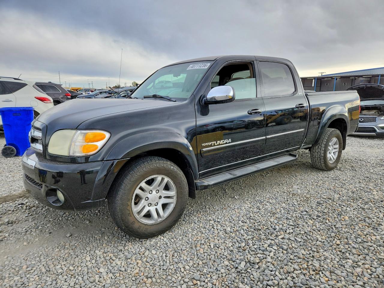 2004 TOYOTA TUNDRA