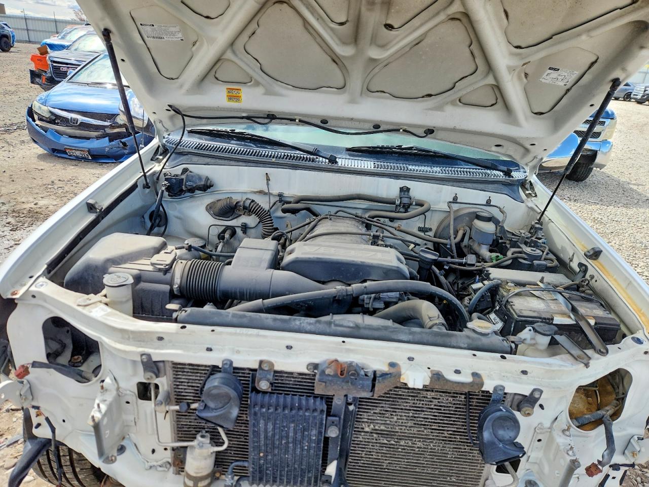 2001 TOYOTA TUNDRA SR5 photo 21
