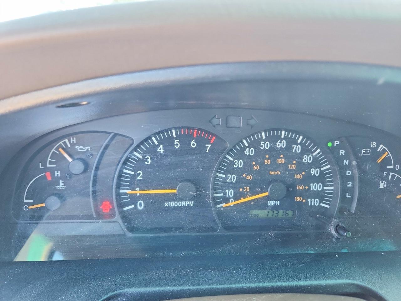 2001 TOYOTA TUNDRA SR5 photo 17