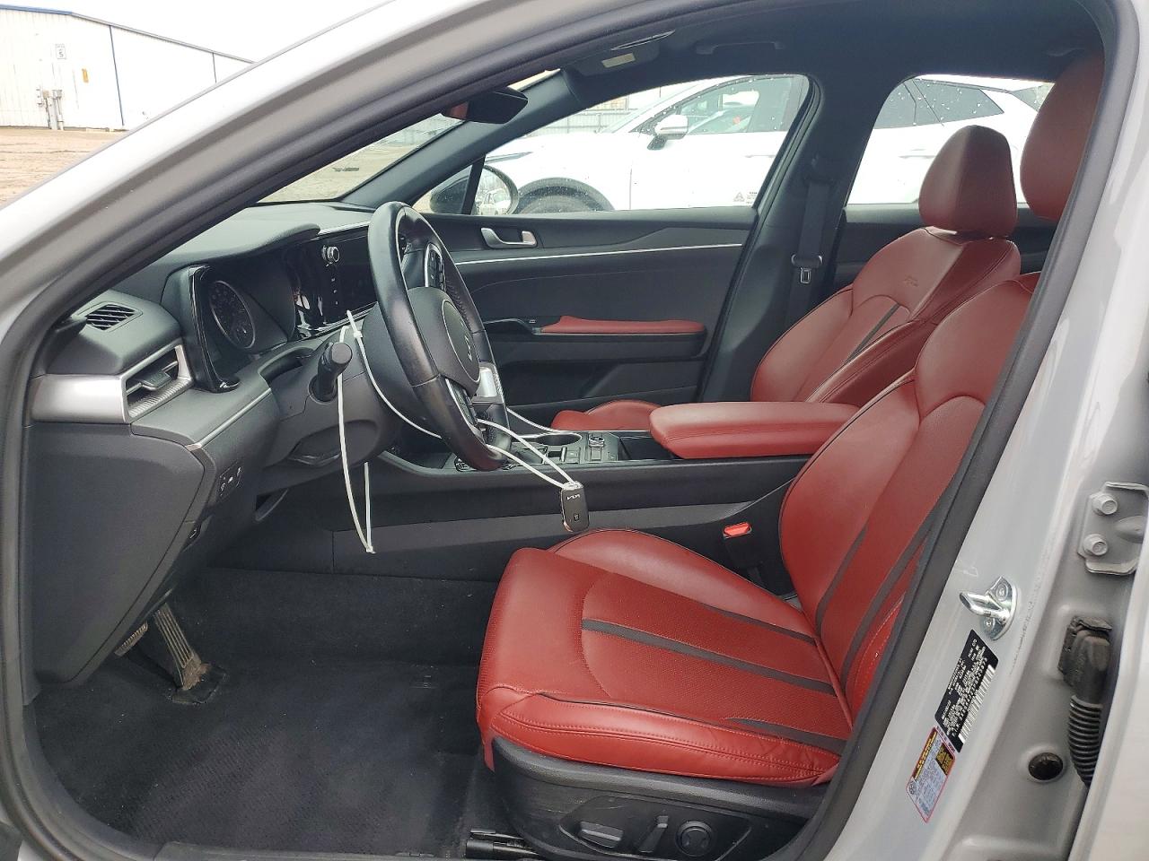2023 KIA K5 GT LINE photo 13