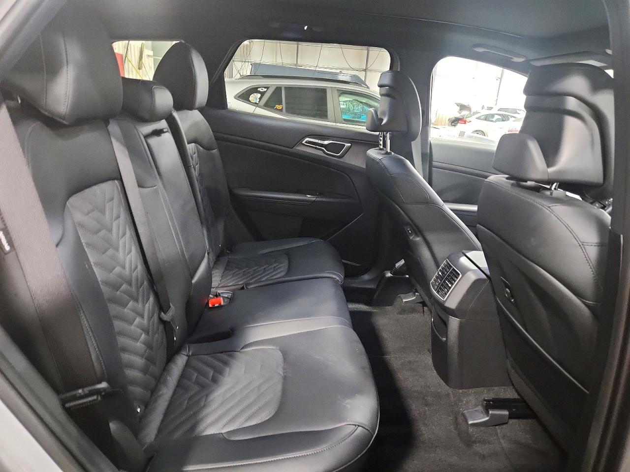 2026 KIA SPORTAGE X LINE photo 11