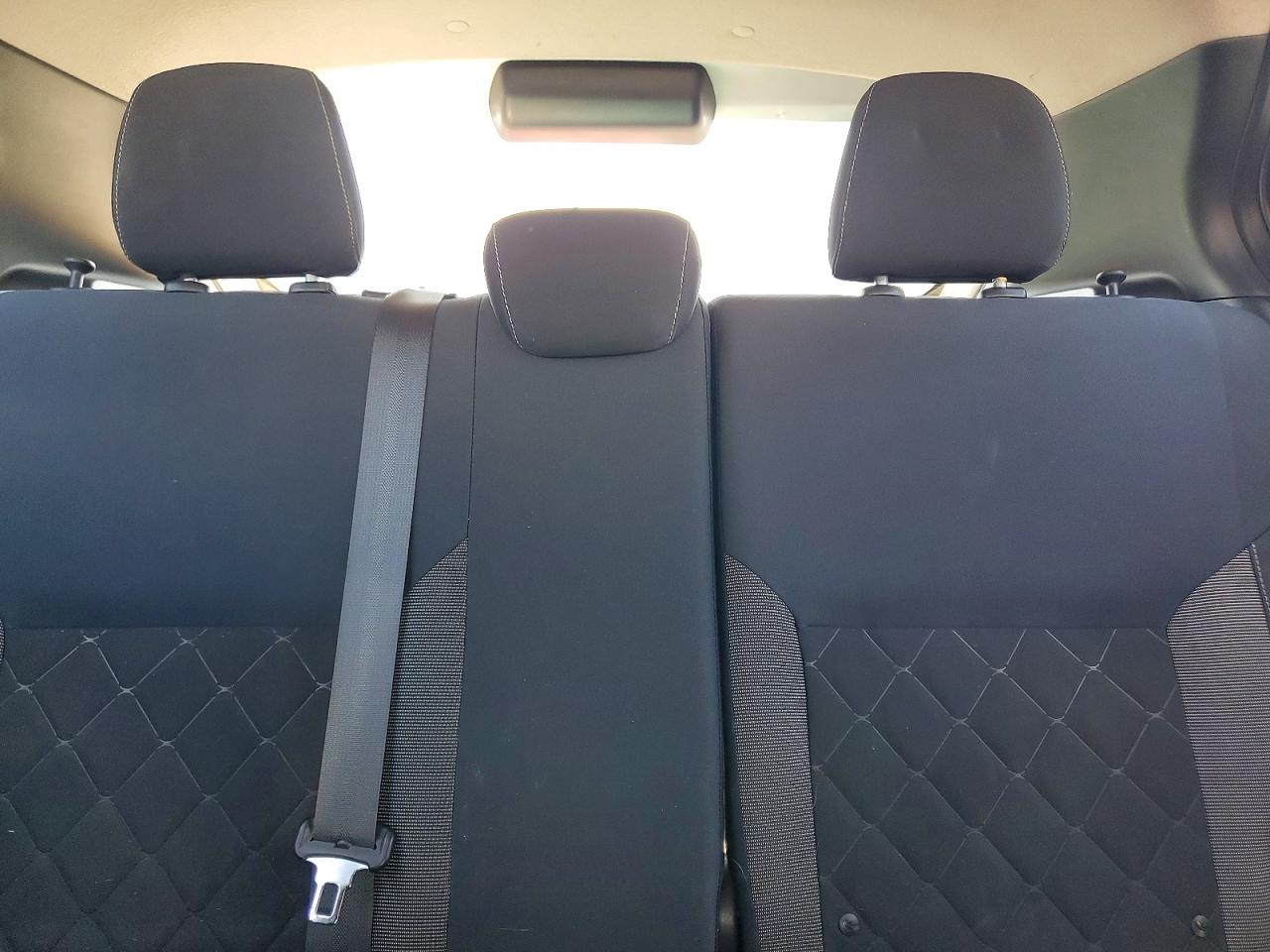 2018 NISSAN KICKS SV photo 19