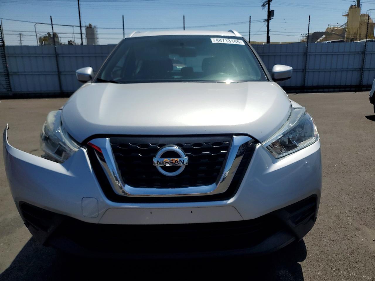 2018 NISSAN KICKS SV photo 9