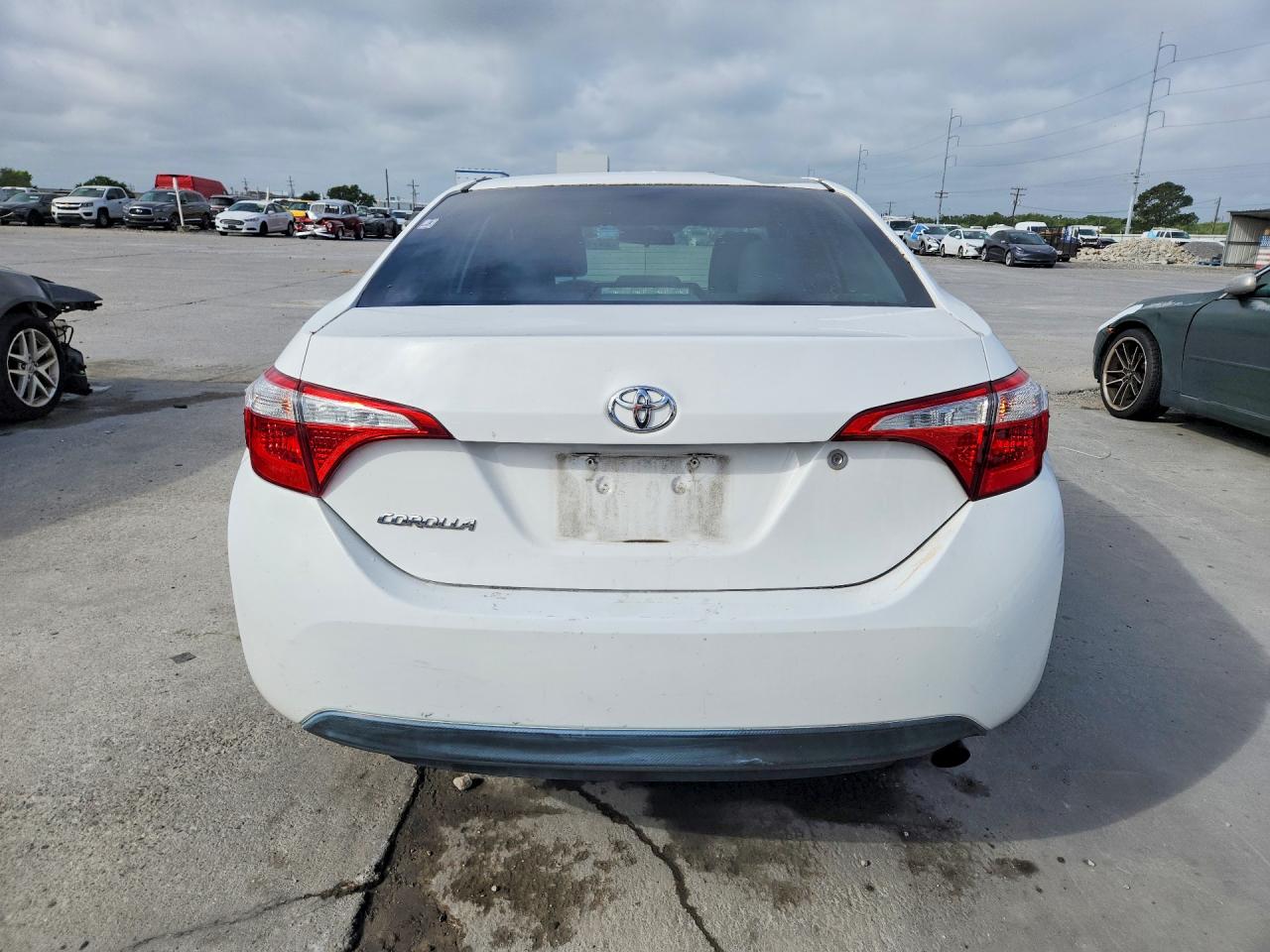 2016 TOYOTA COROLLA L photo 11