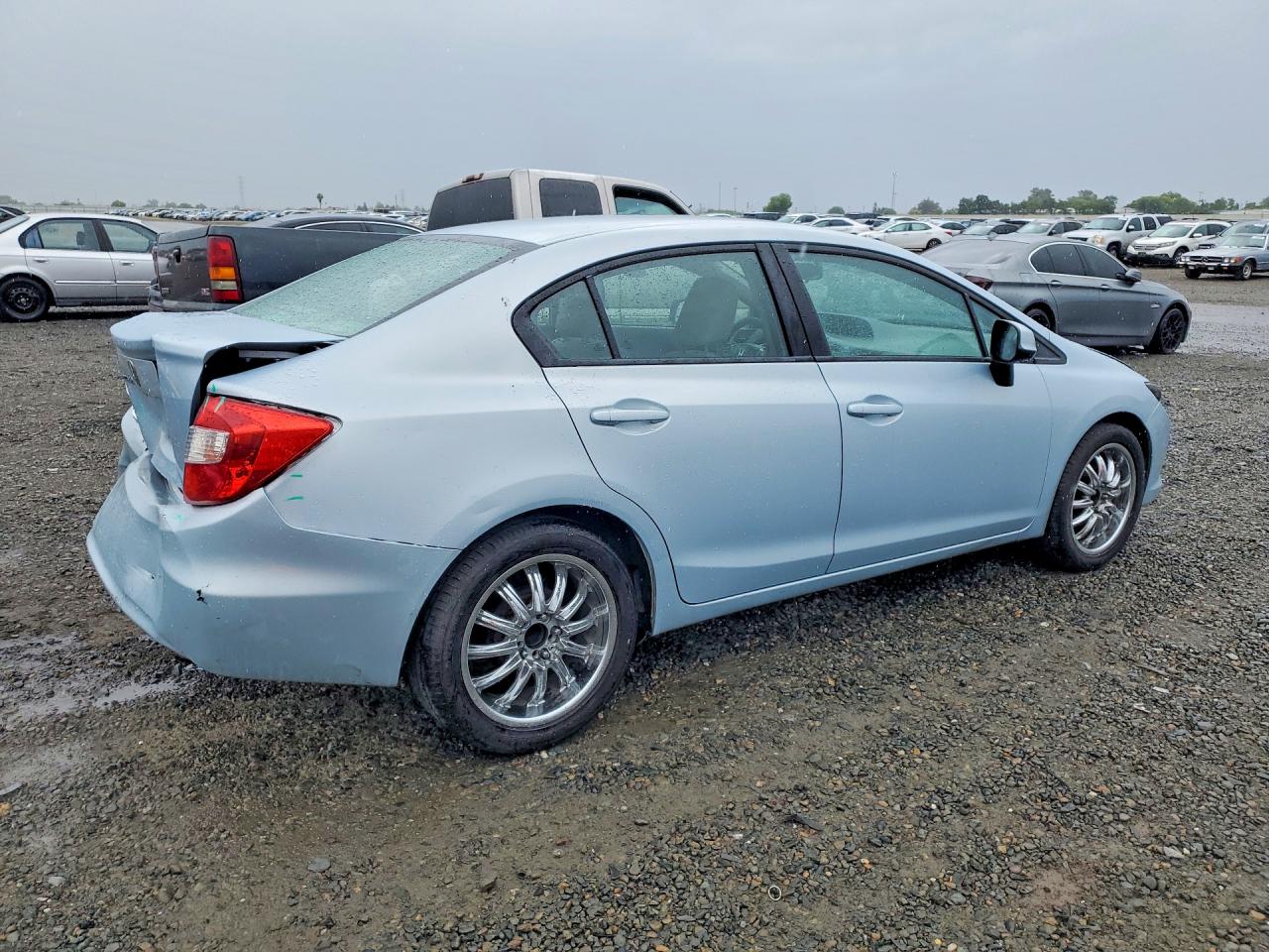 2012 HONDA CIVIC LX photo 5