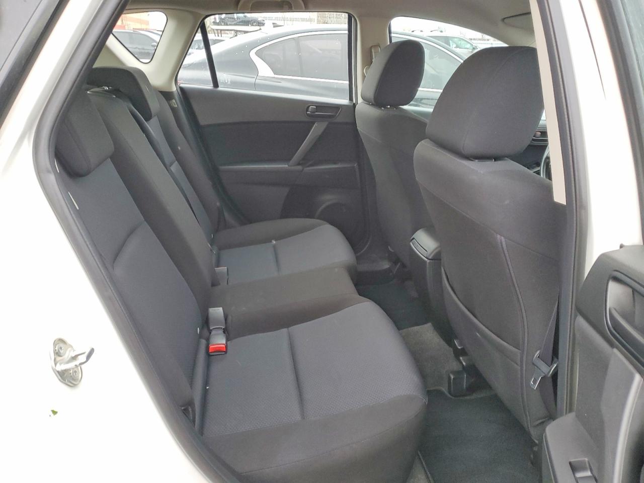 2010 MAZDA 3 I photo 28