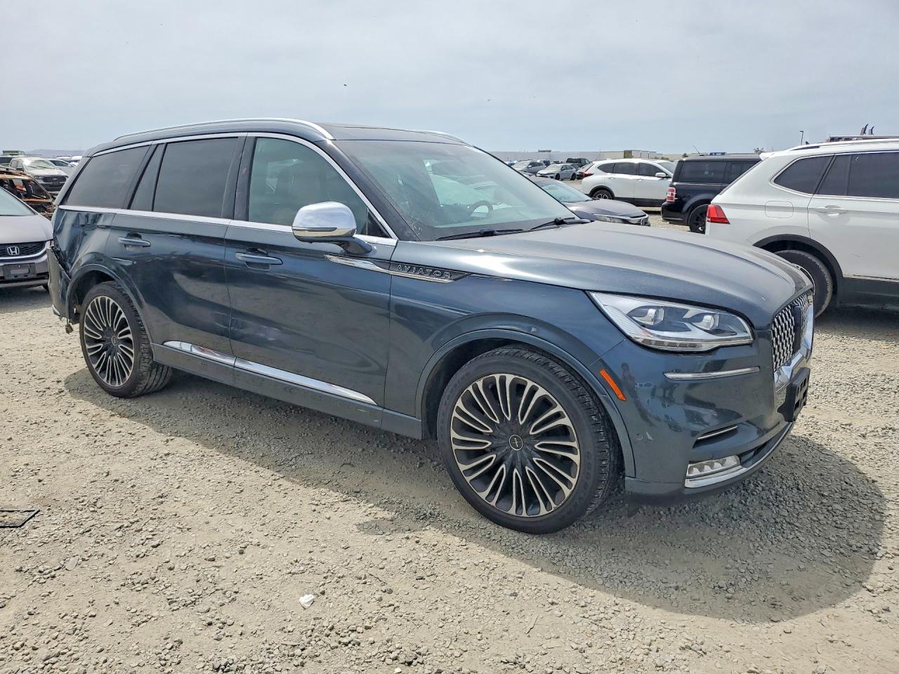 2020 LINCOLN AVIATOR BLACK LABEL photo 7