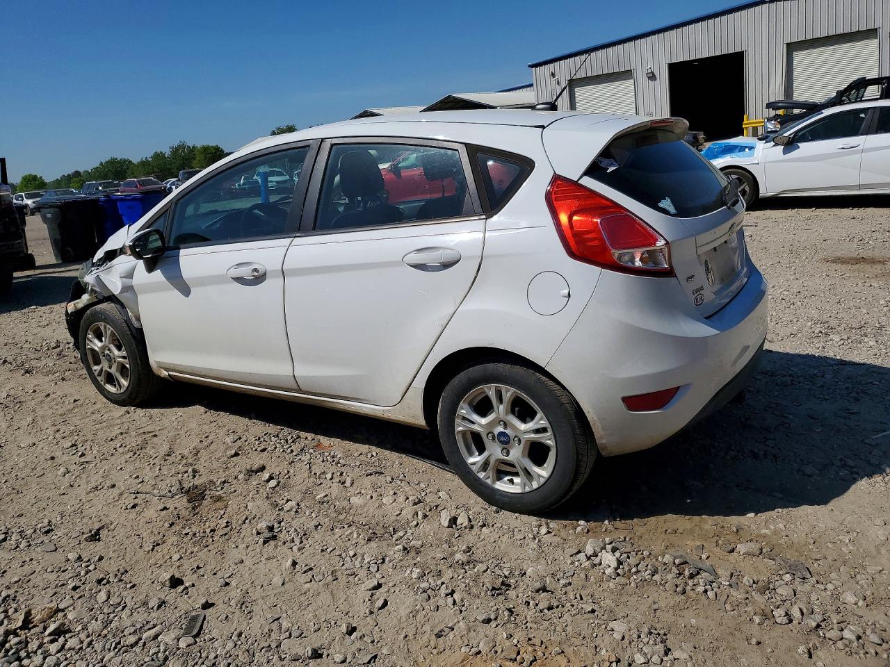 2016 FORD FIESTA SE photo 4