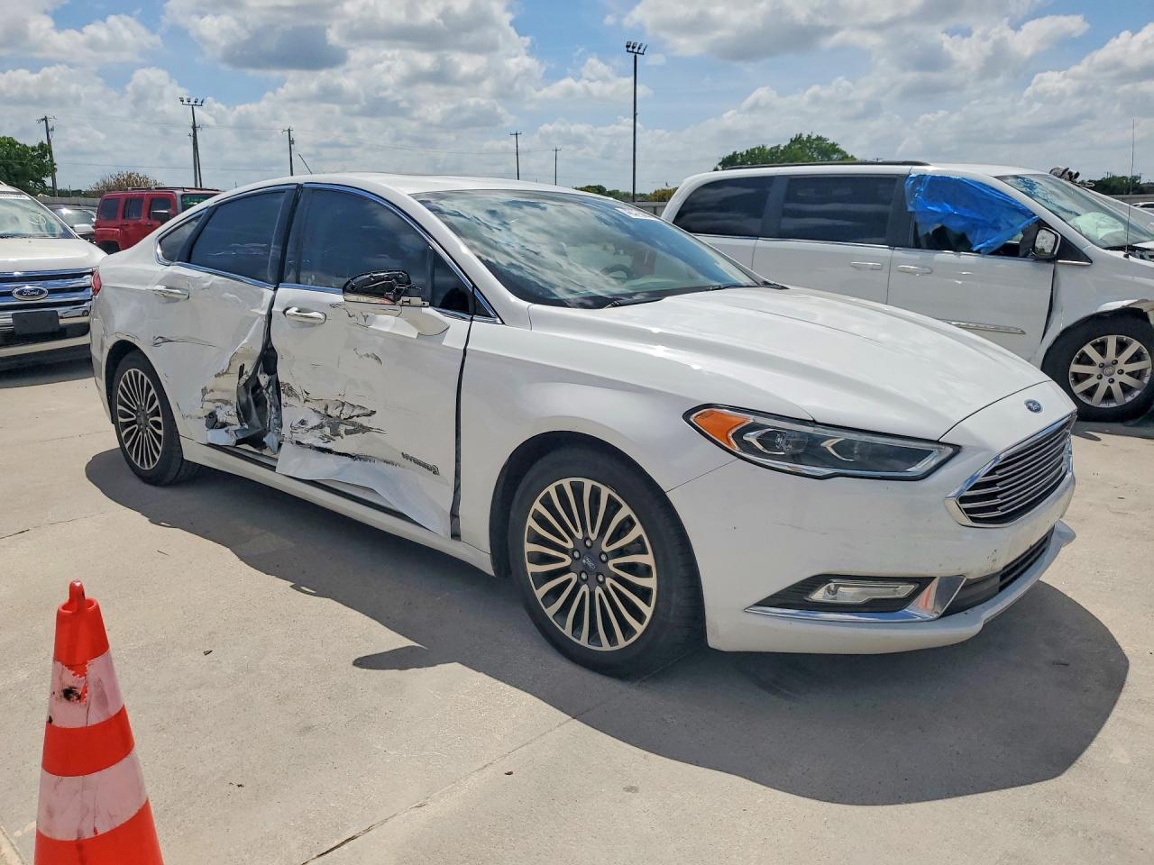 2018 FORD FUSION TITANIUM photo 7