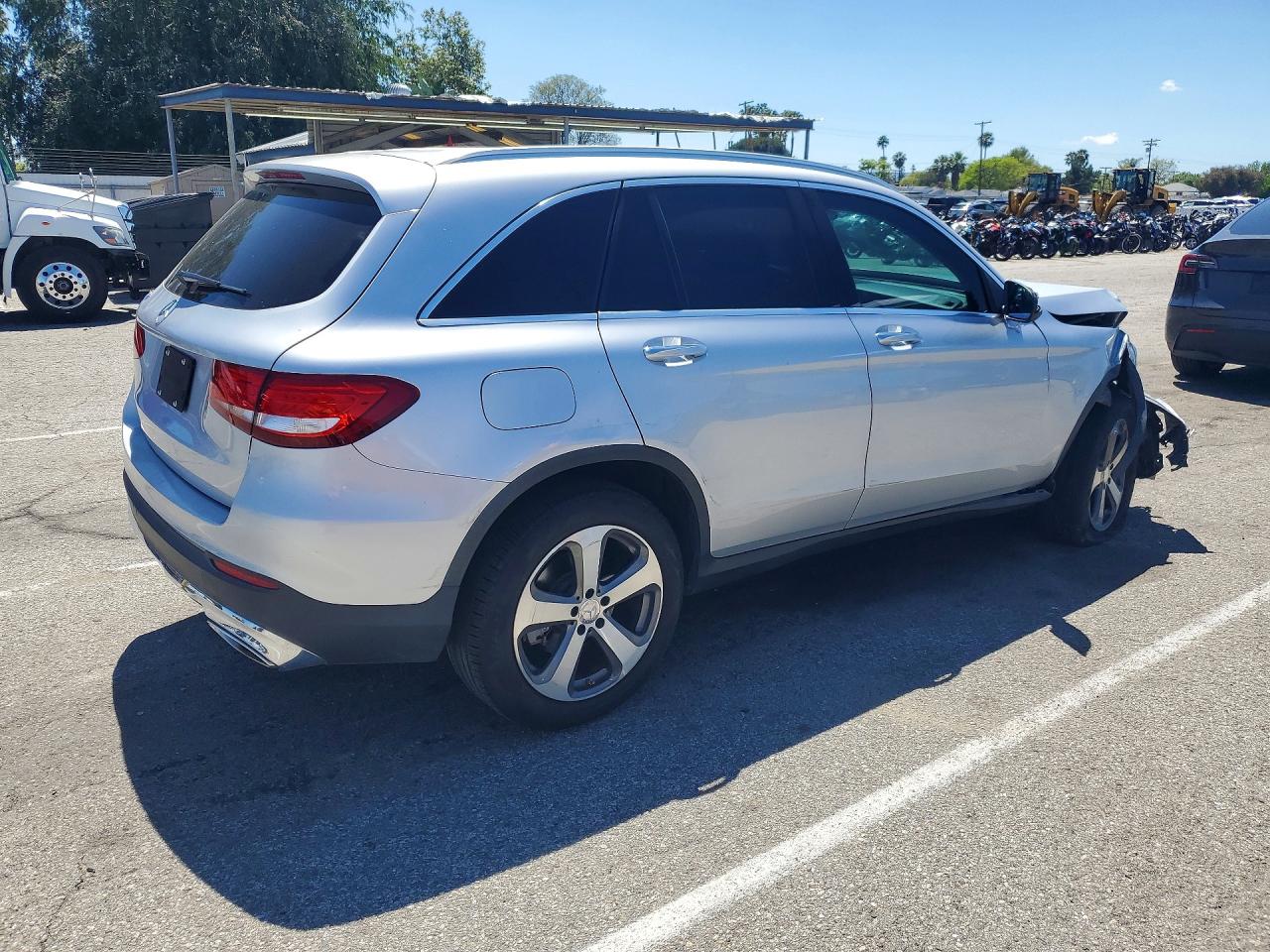 2016 MERCEDES-BENZ GLC 300 photo 7