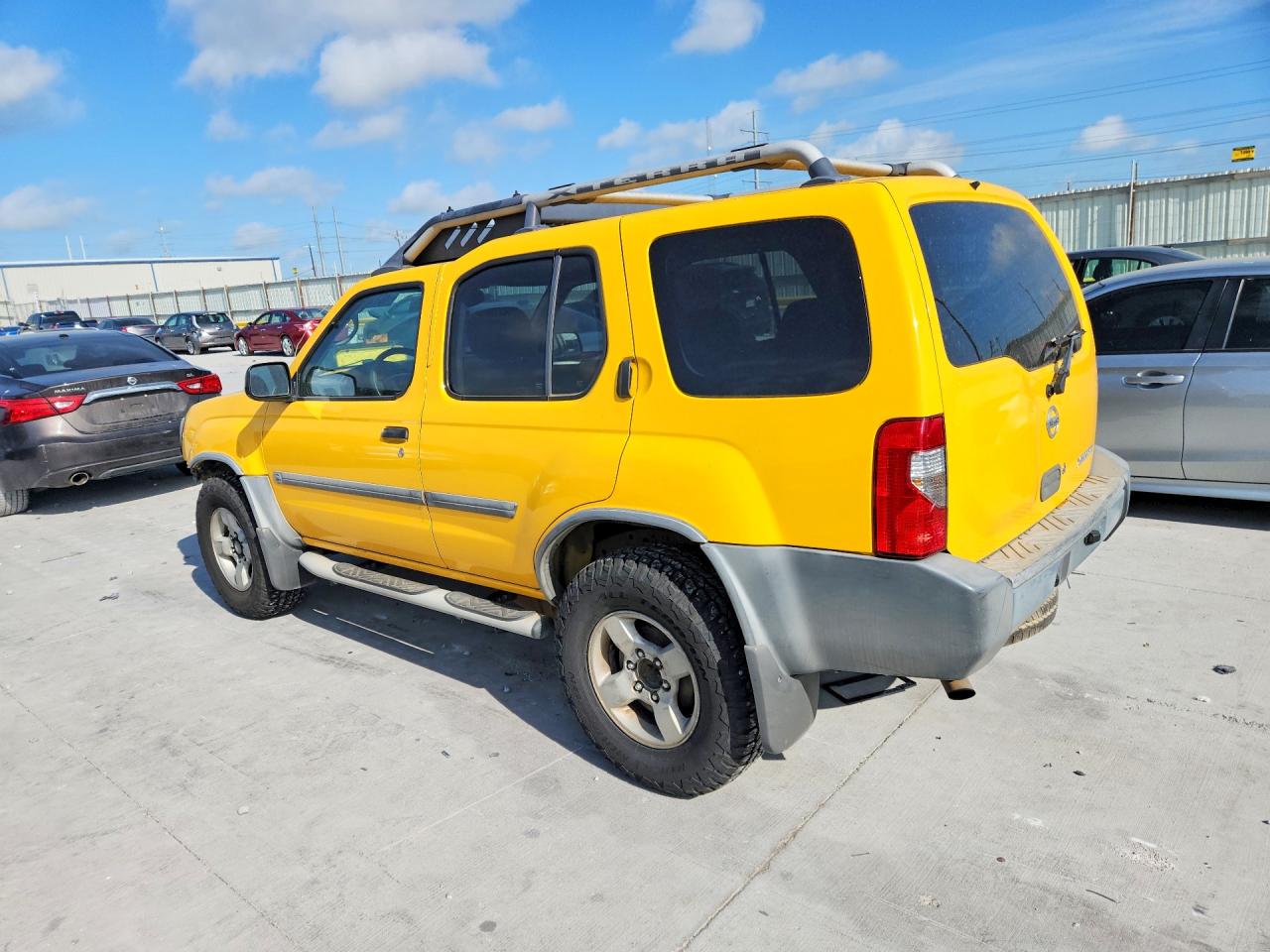 2004 NISSAN XTERRA XE photo 4