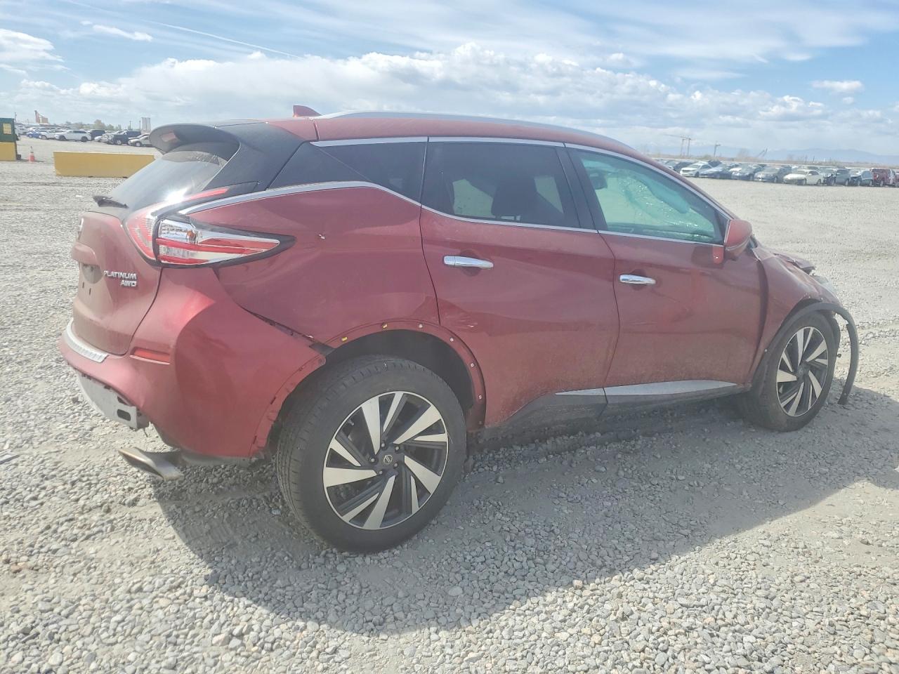 2017 NISSAN MURANO PLATINUM photo 5