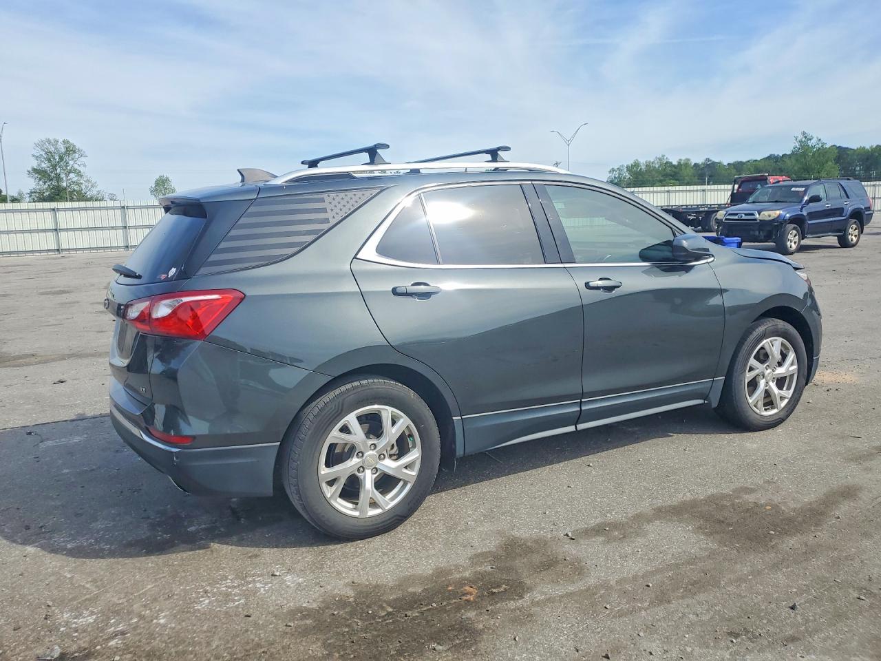 2020 CHEVROLET EQUINOX LT photo 7
