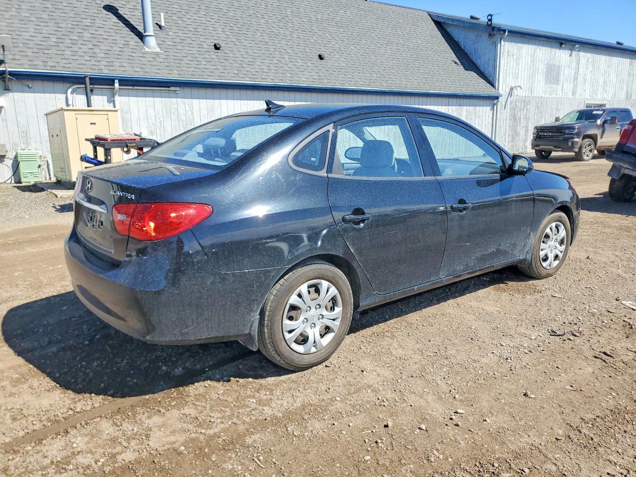 2010 HYUNDAI ELANTRA GLS photo 3