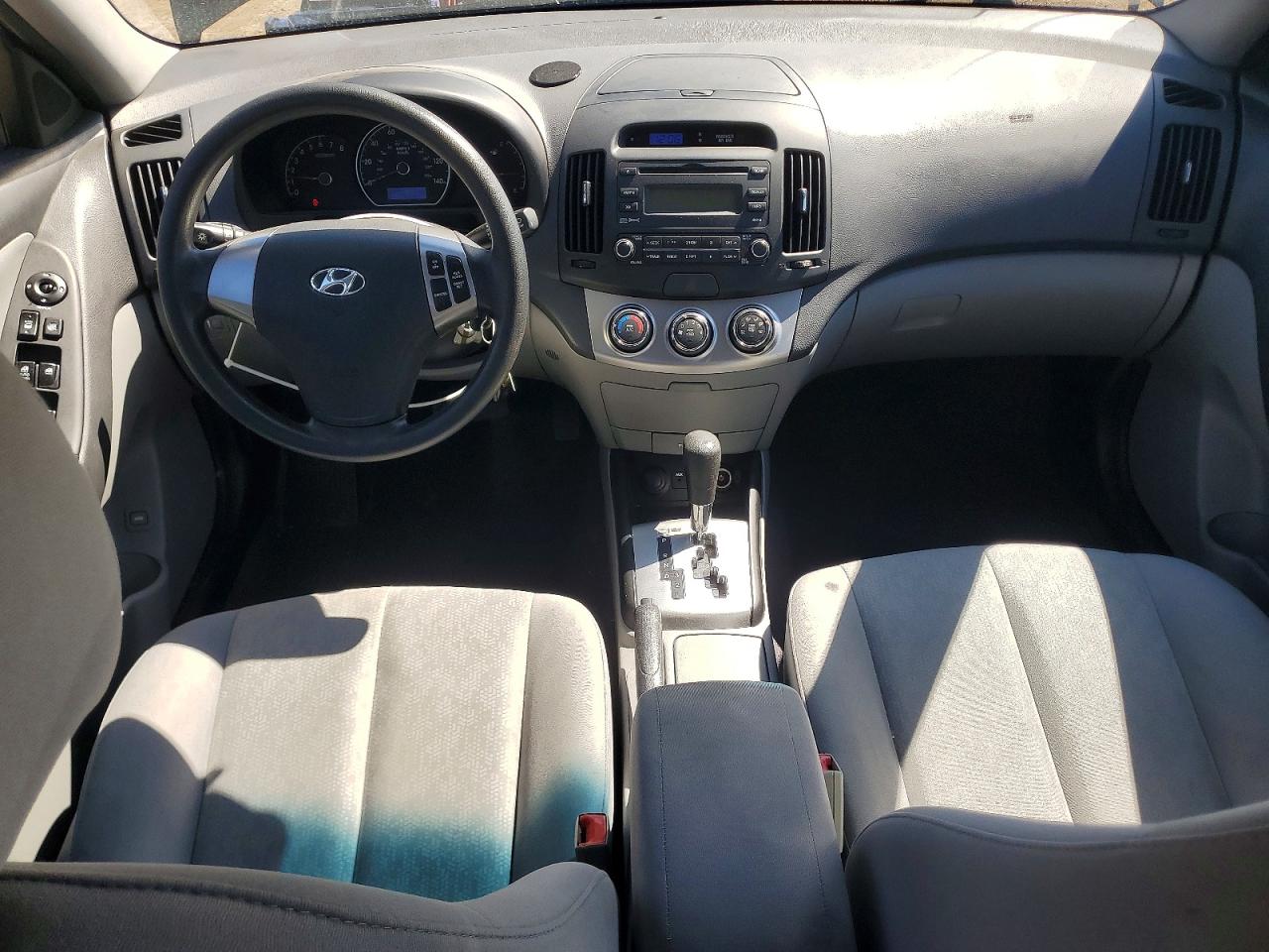 2010 HYUNDAI ELANTRA GLS photo 8
