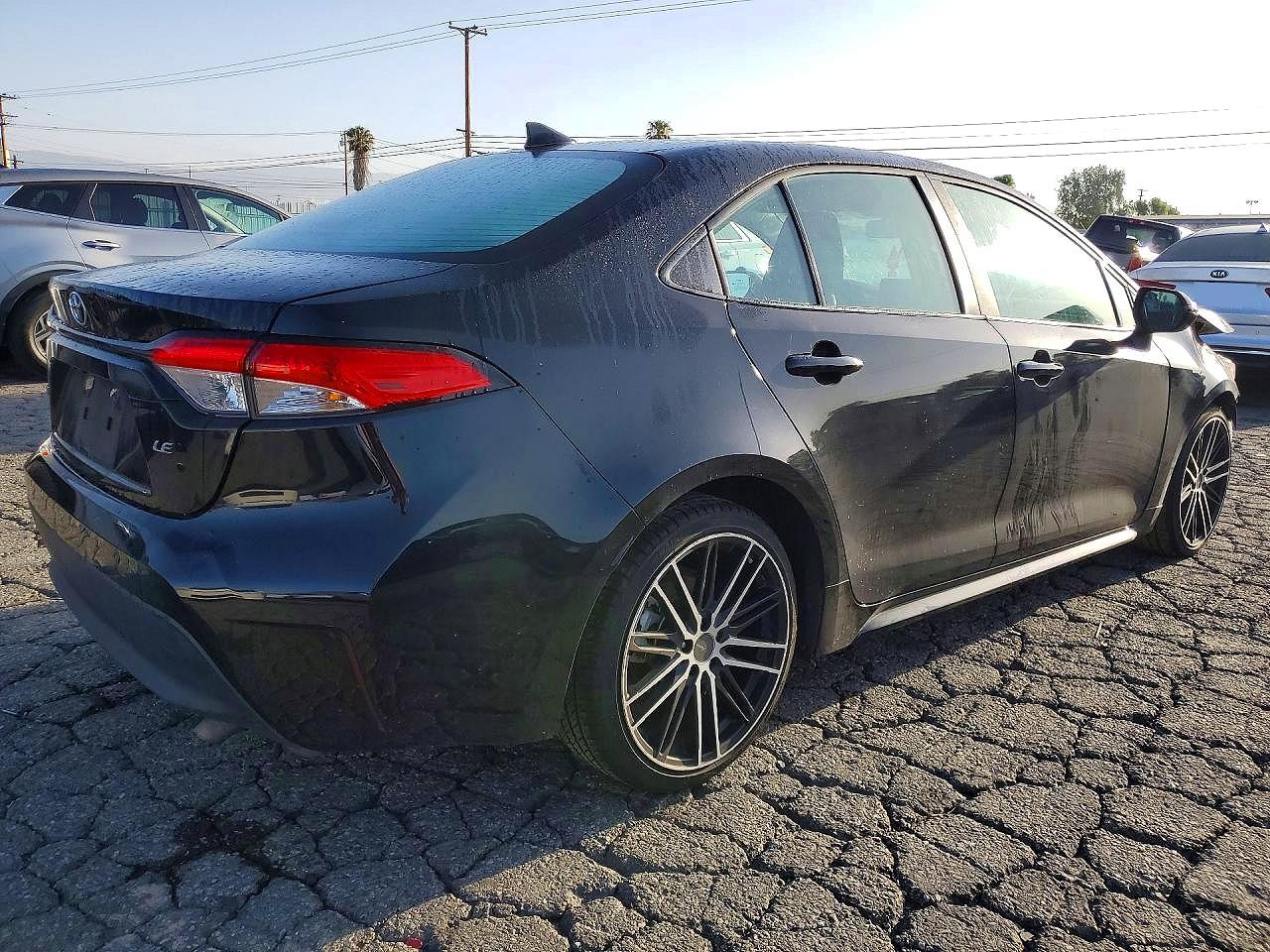 2023 TOYOTA COROLLA LE photo 5