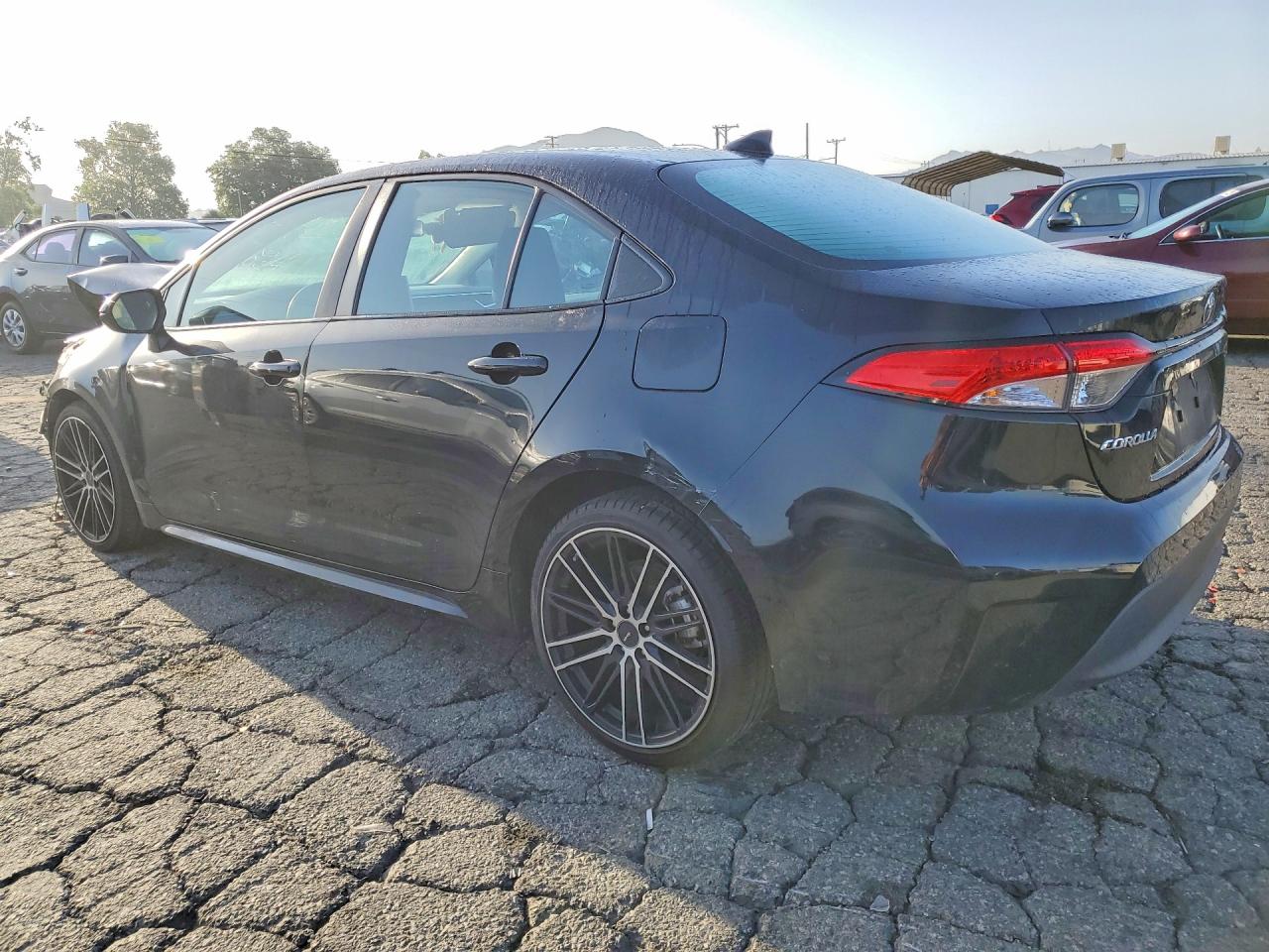 2023 TOYOTA COROLLA LE photo 3