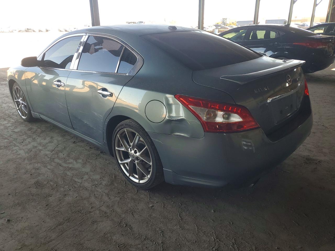 2010 NISSAN MAXIMA 3.5 S photo 3
