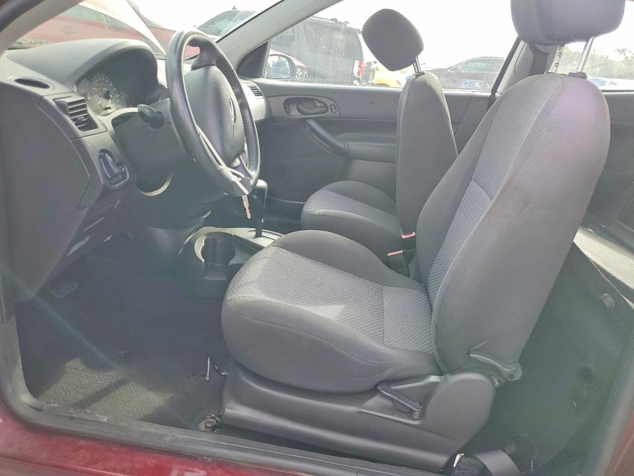 2007 FORD FOCUS ZX3 photo 19