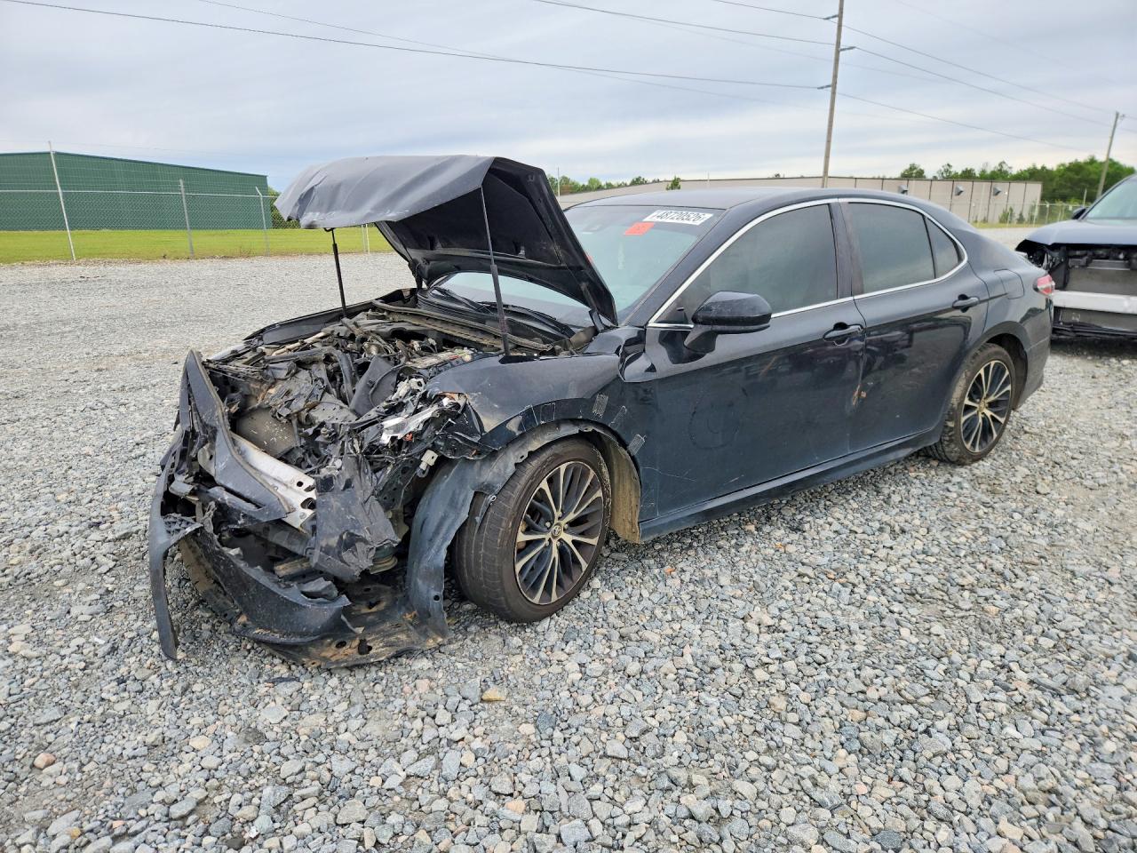 2019 TOYOTA CAMRY