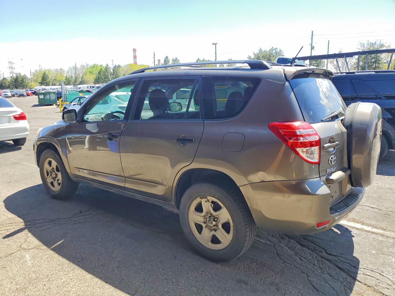 2012 TOYOTA RAV4 BASE photo 3