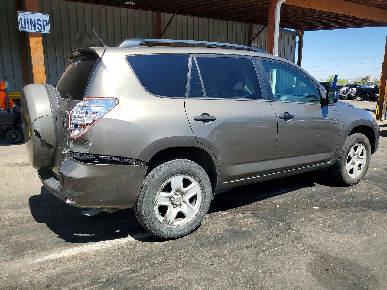 2012 TOYOTA RAV4 BASE photo 5
