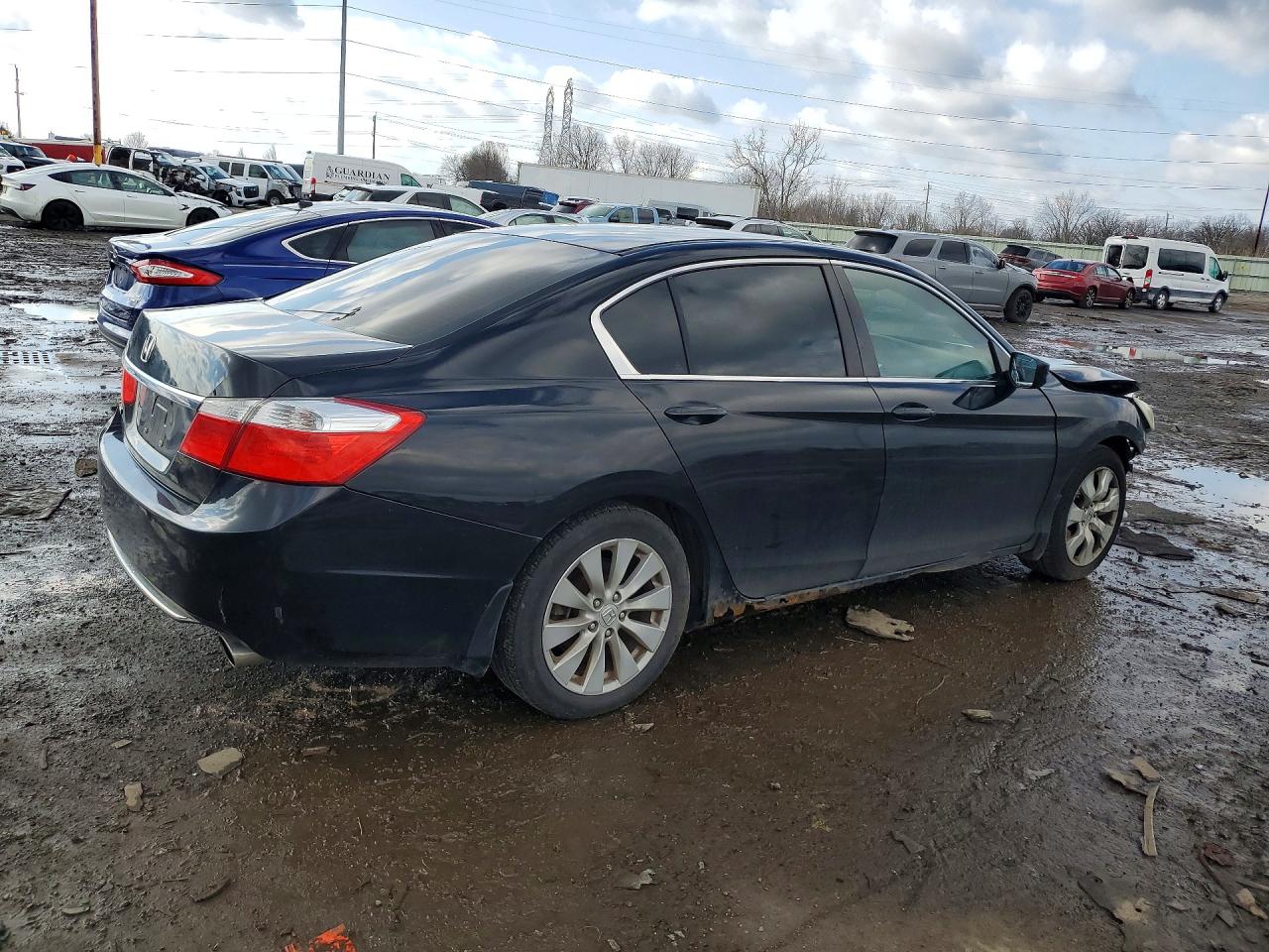 2013 HONDA ACCORD LX photo 5