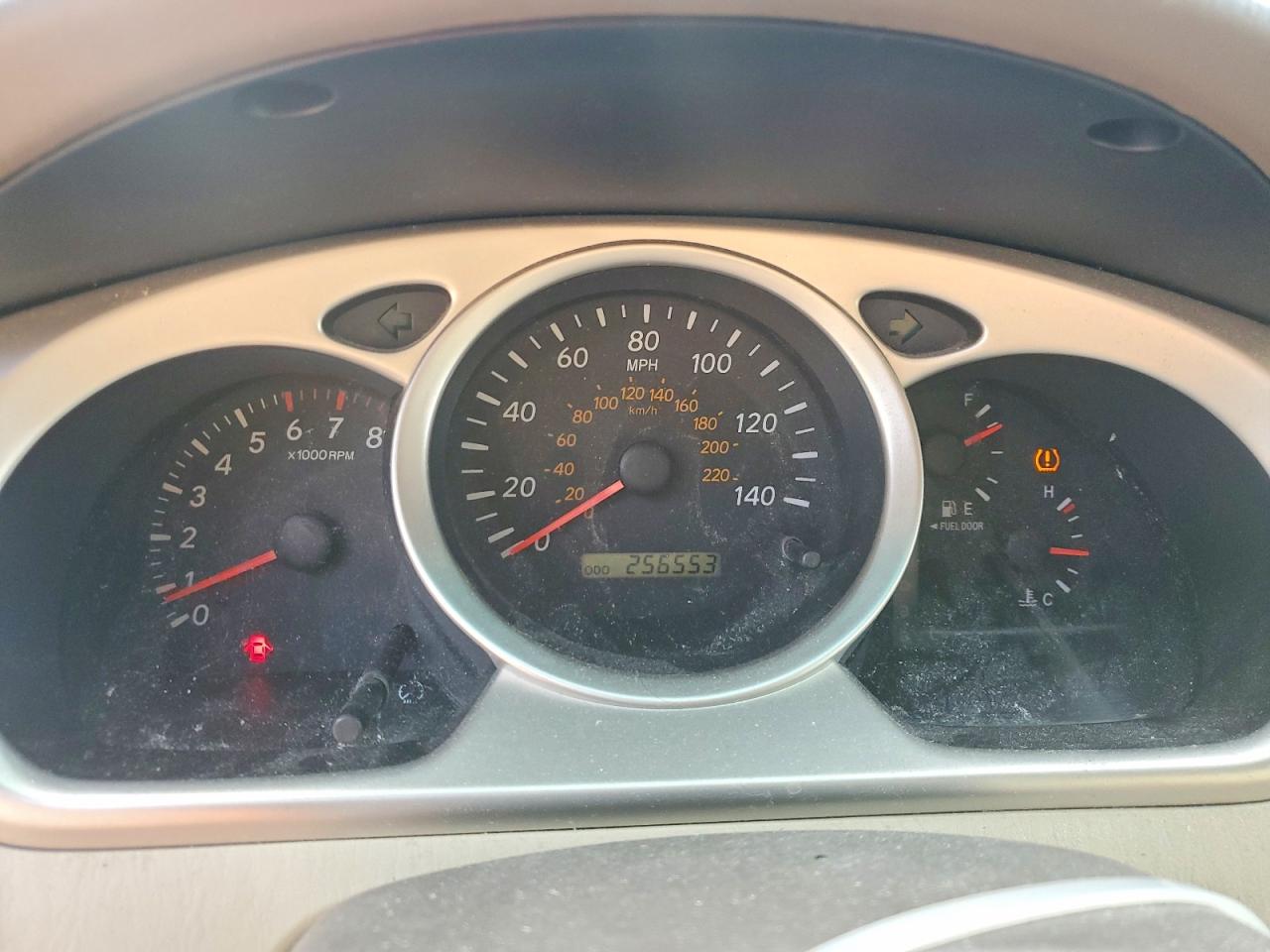 2007 TOYOTA HIGHLANDER BASE photo 17