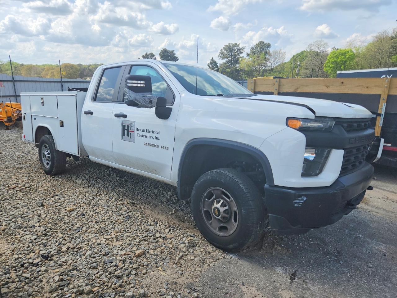 2021 CHEVROLET SILVERADO C2500 HEAVY DUTY photo 7