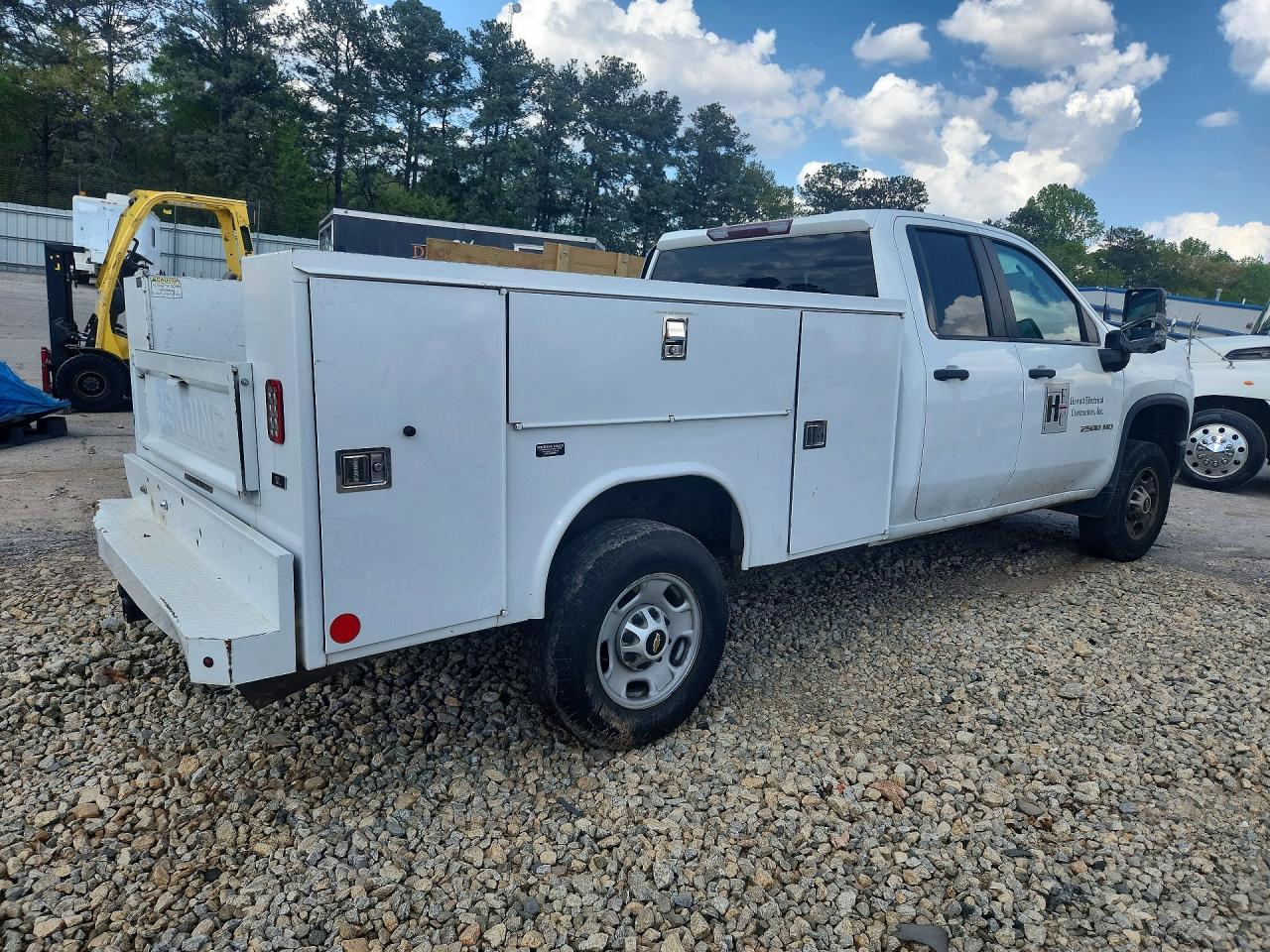 2021 CHEVROLET SILVERADO C2500 HEAVY DUTY photo 5