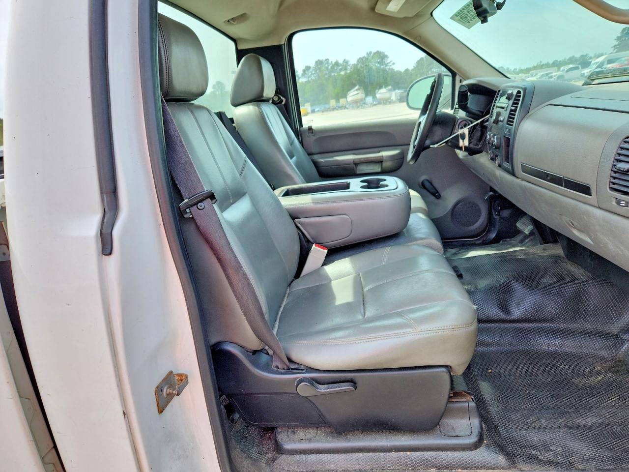 2008 GMC SIERRA C1500 photo 19