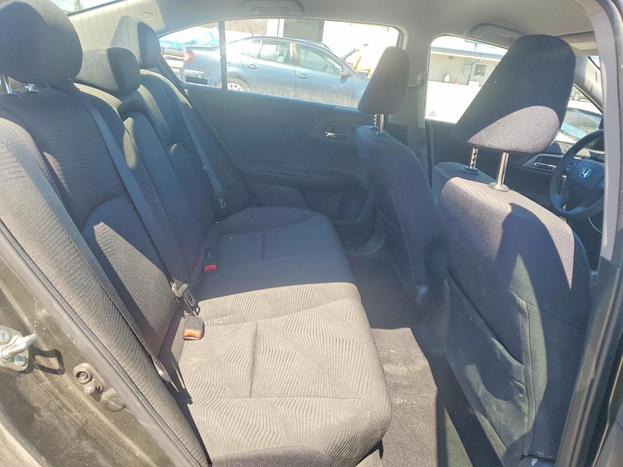 2015 HONDA ACCORD LX photo 19