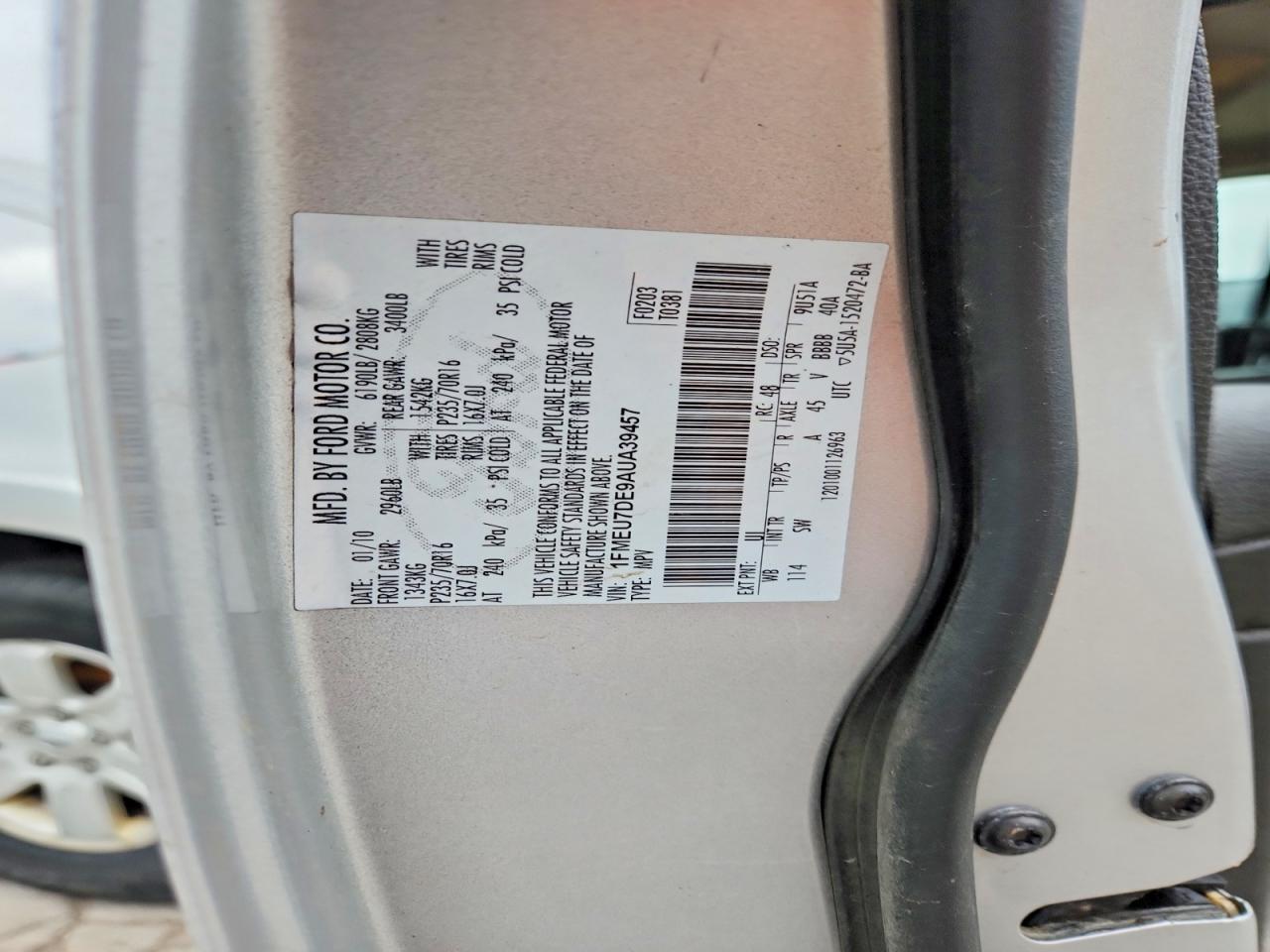 2010 FORD EXPLORER XLT photo 25