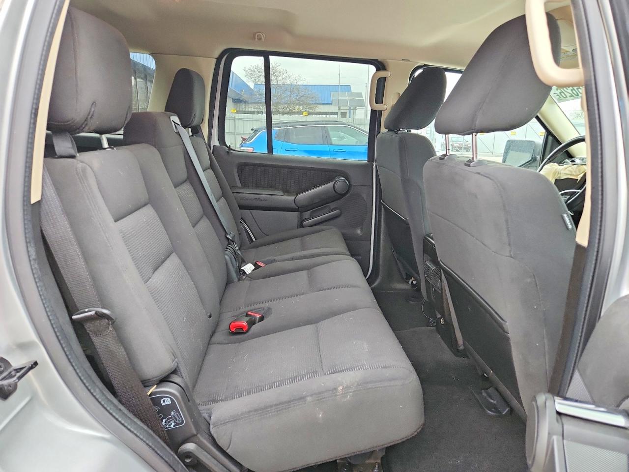 2010 FORD EXPLORER XLT photo 21