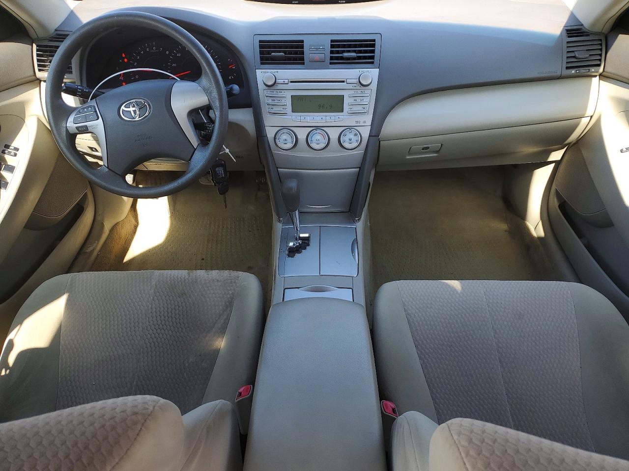 2010 TOYOTA CAMRY BASE photo 29