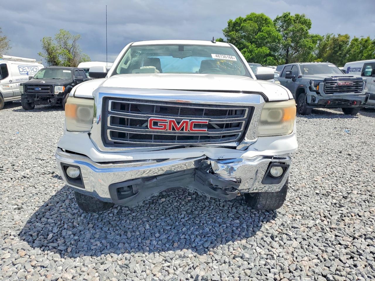 2015 GMC SIERRA photo 9