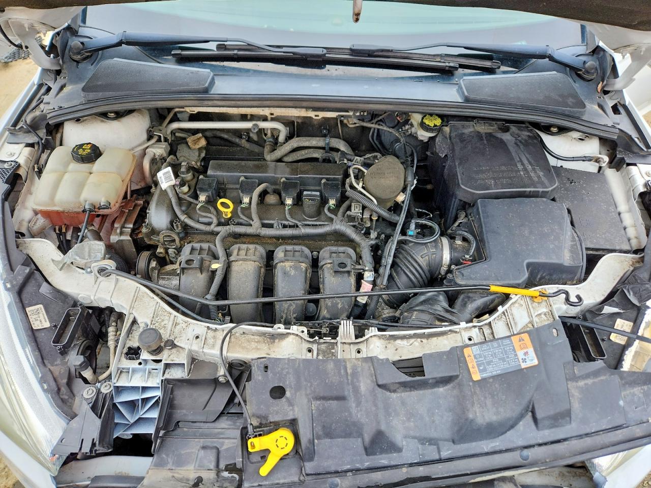 2015 FORD FOCUS SE photo 21