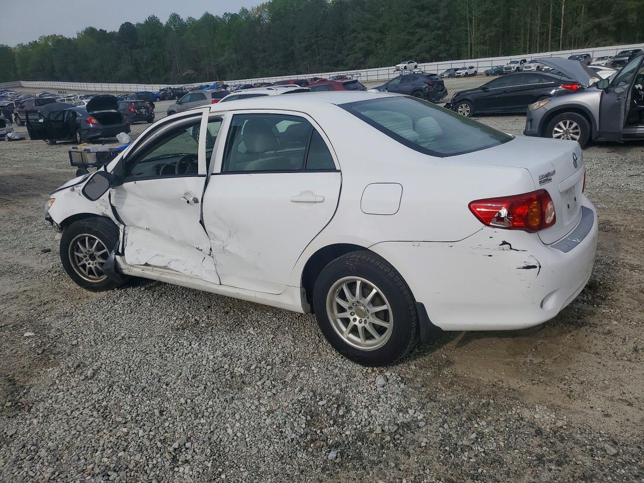 2009 TOYOTA COROLLA LE photo 4