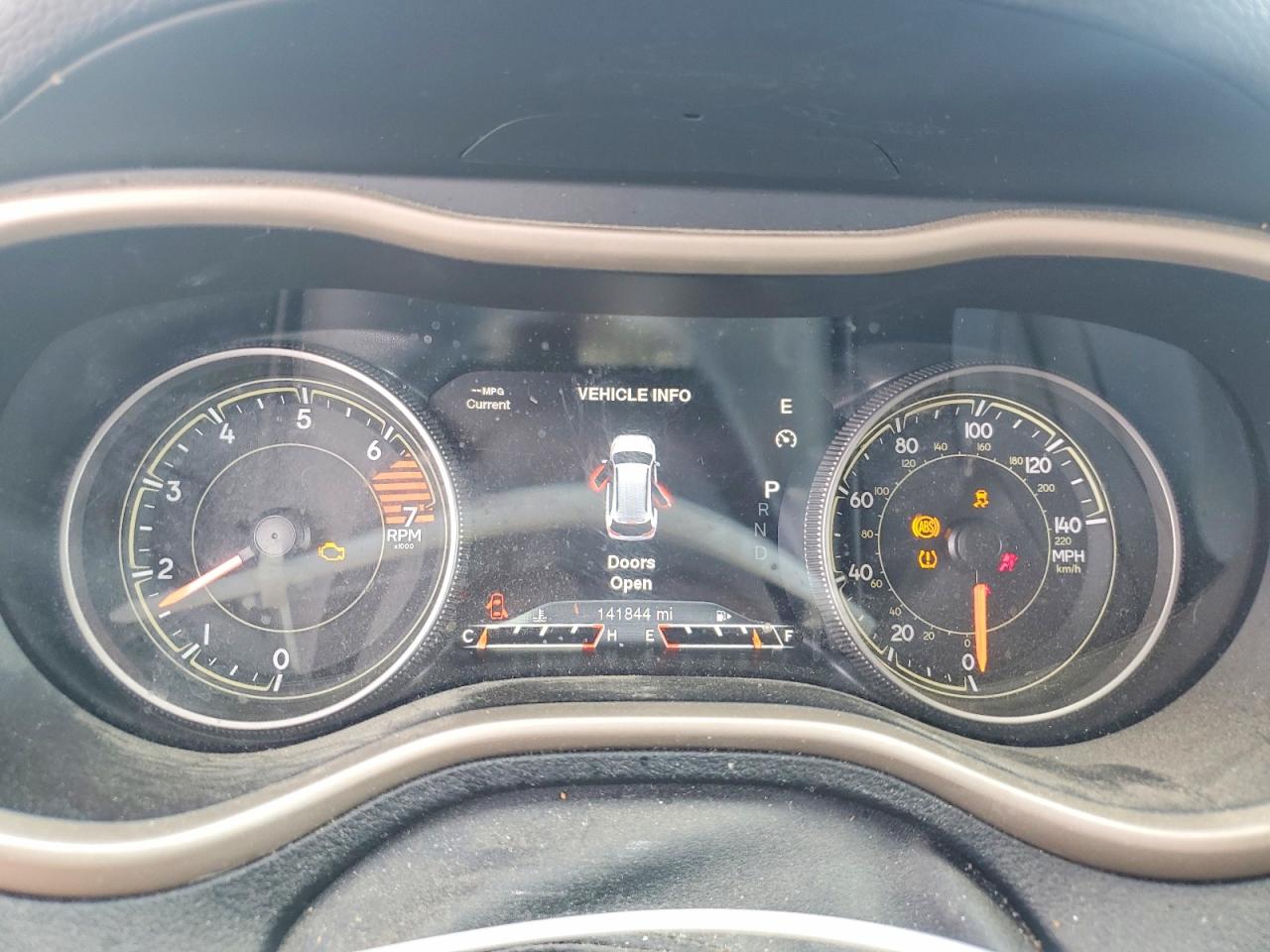 2016 JEEP CHEROKEE LIMITED photo 9