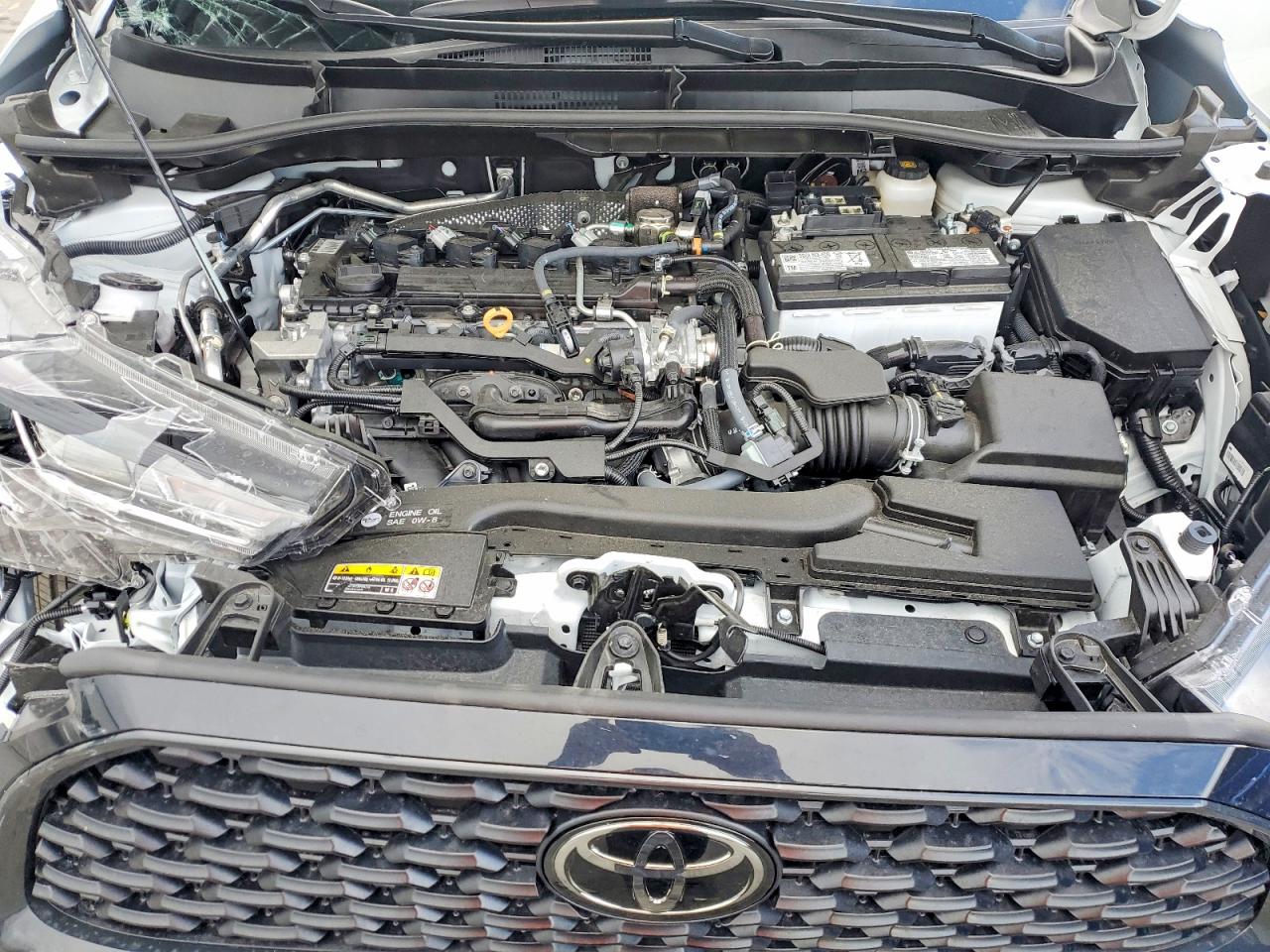 2025 TOYOTA COROLLA CROSS LE photo 34