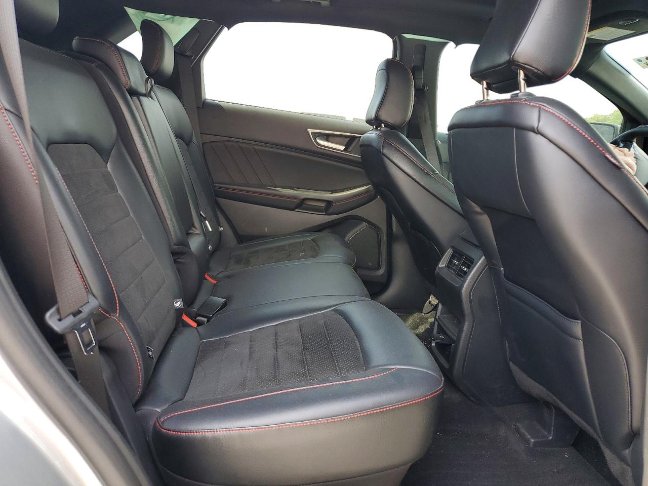 2024 FORD EDGE SEL photo 19