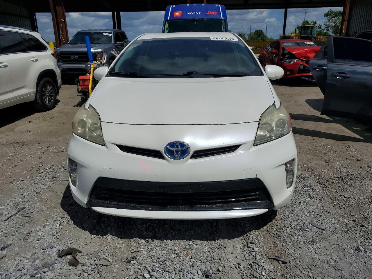 2012 TOYOTA PRIUS TWO photo 9
