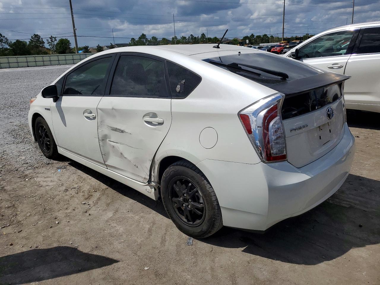 2012 TOYOTA PRIUS TWO photo 3