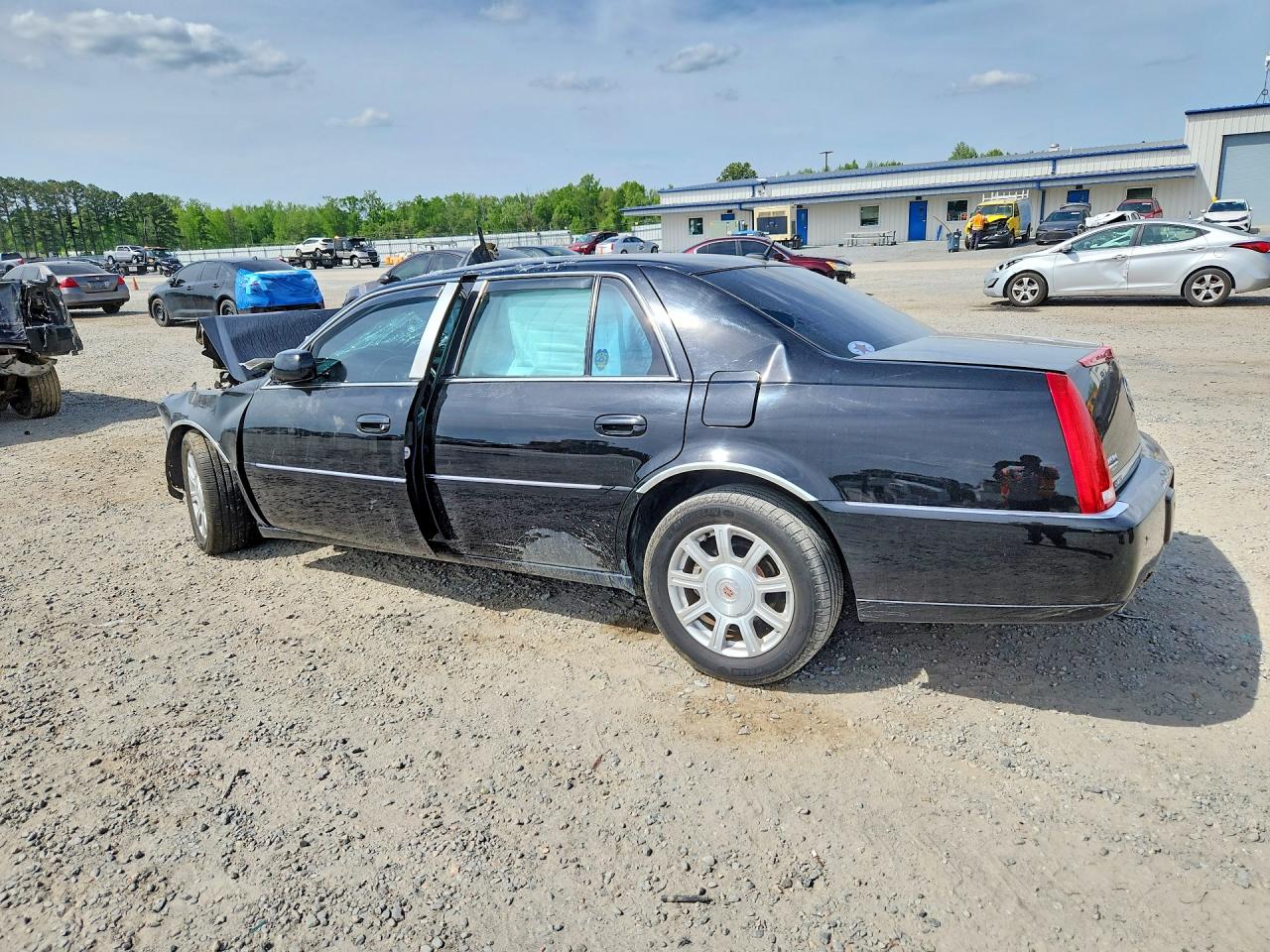 2008 CADILLAC DTS photo 3