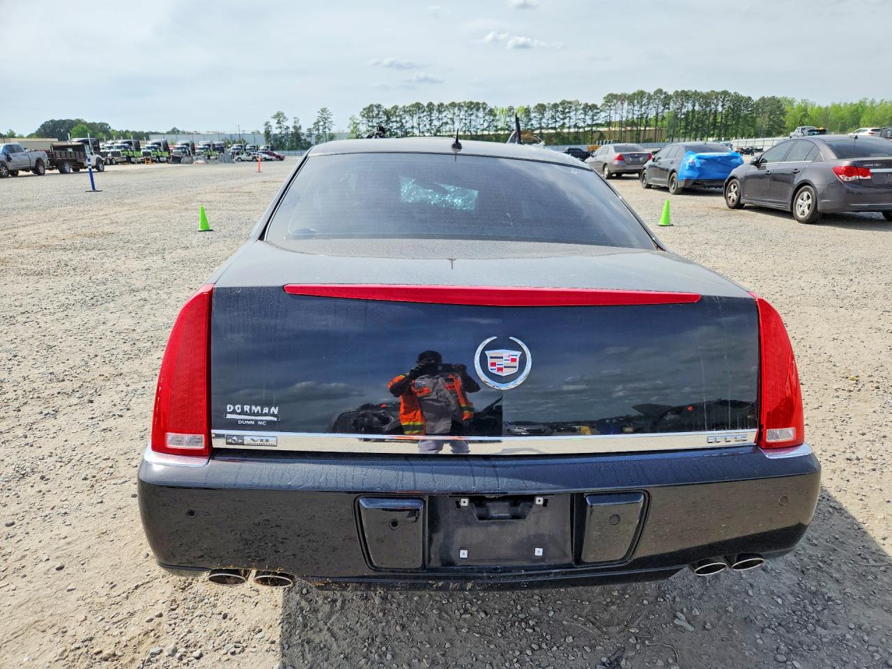 2008 CADILLAC DTS photo 11